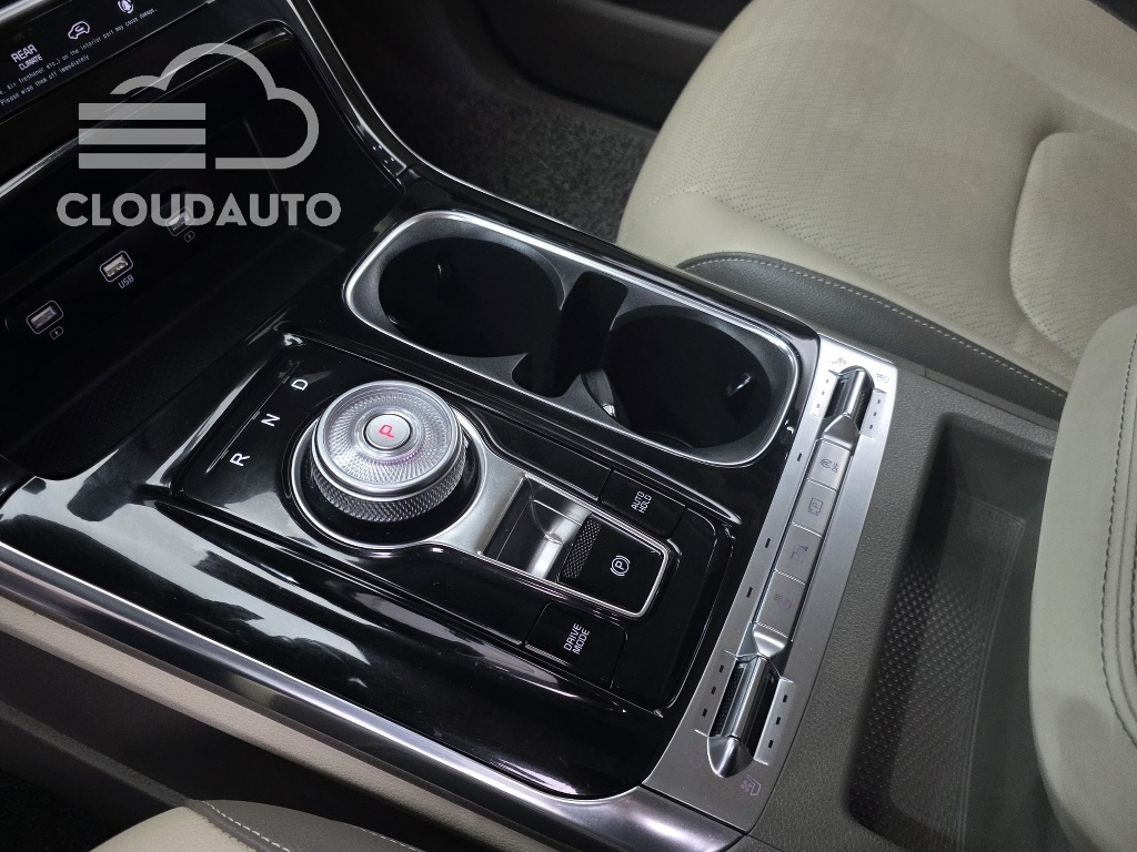 2023 Kia Carnival 9 Noblesse - Image 9