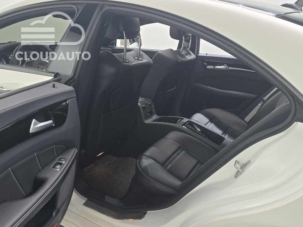 2017 Mercedes-Benz CLS CLS63 AMG S 4MATIC - Image 11