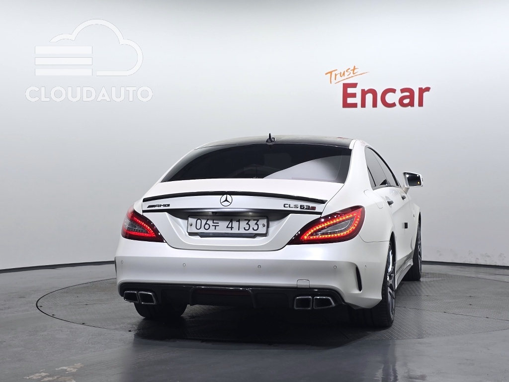 2017 Mercedes-Benz CLS CLS63 AMG S 4MATIC - Image 4