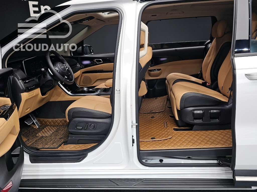 2023 Kia Carnival Gasoline 7 Signature - Image 11
