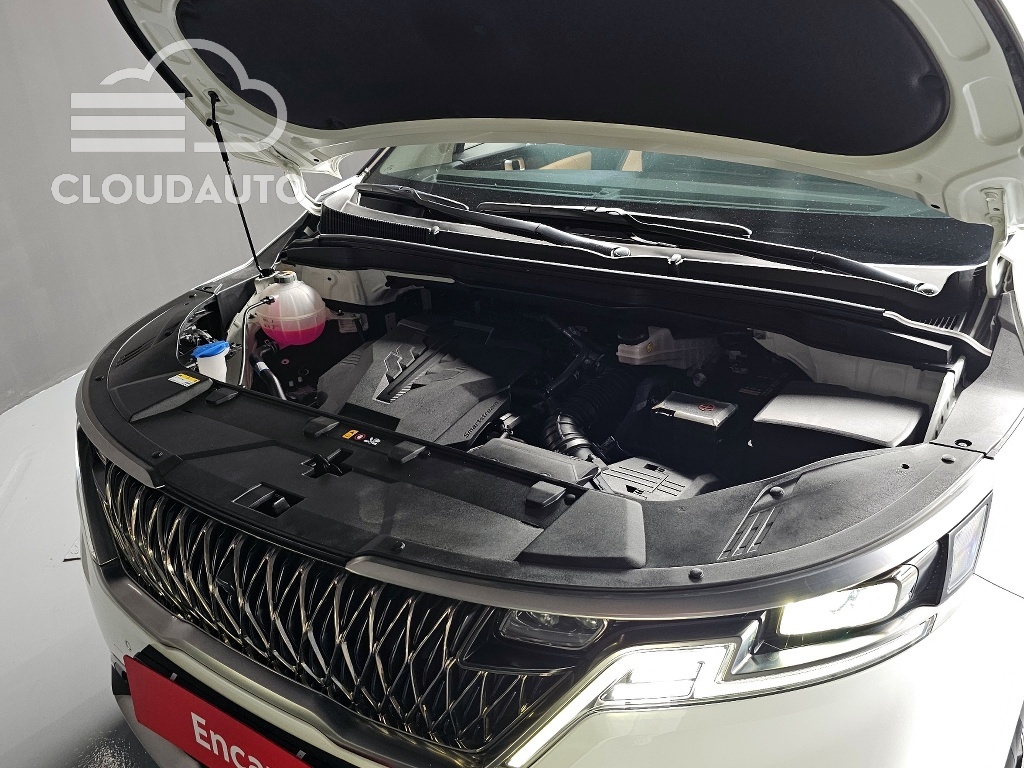 2023 Kia Carnival Gasoline 7 Signature - Image 6
