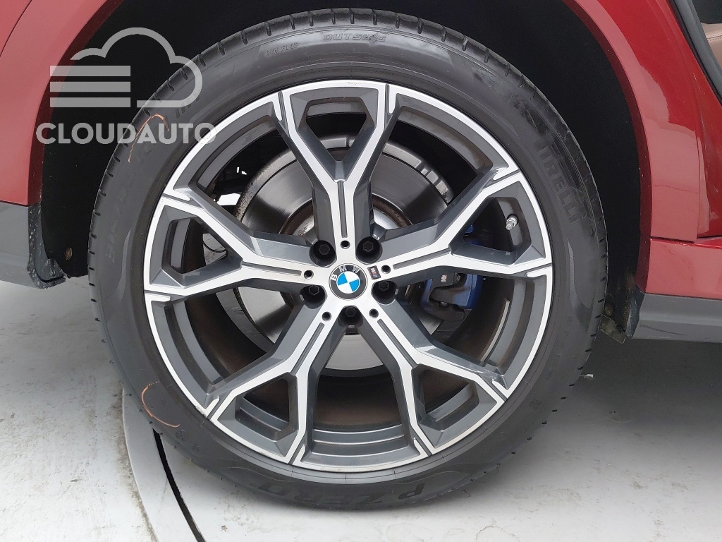2021 BMW X6 xDrive40i M Sports - Image 5