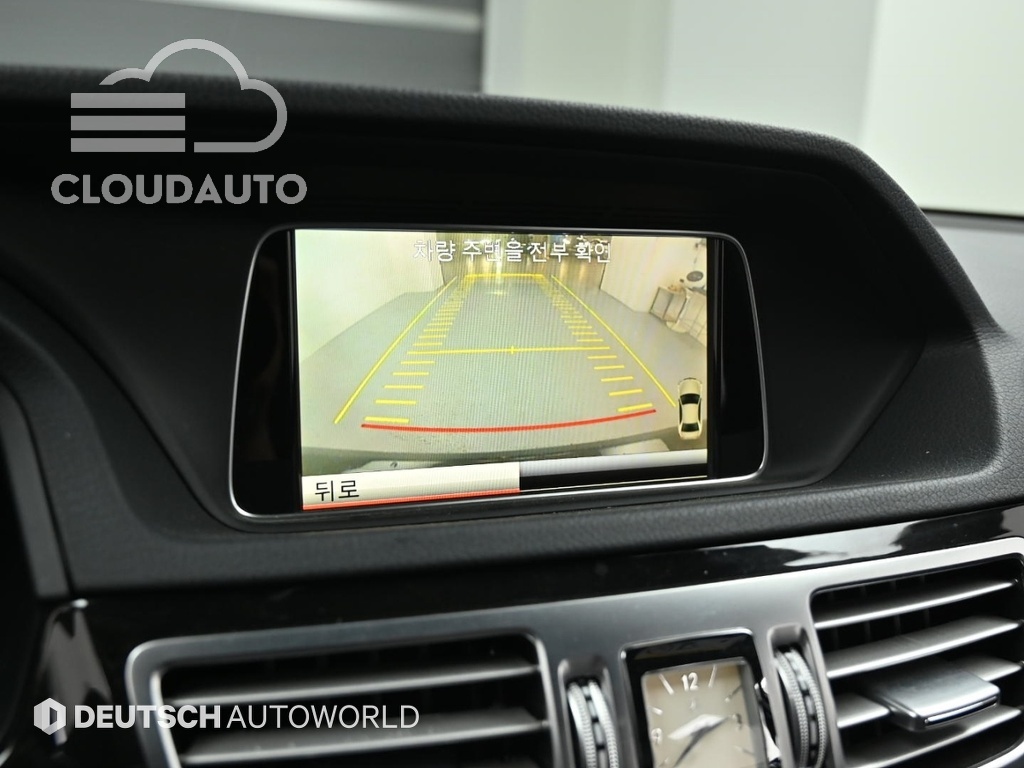 2014 Mercedes-Benz E-Class E250 CDI 4MATIC - Image 15
