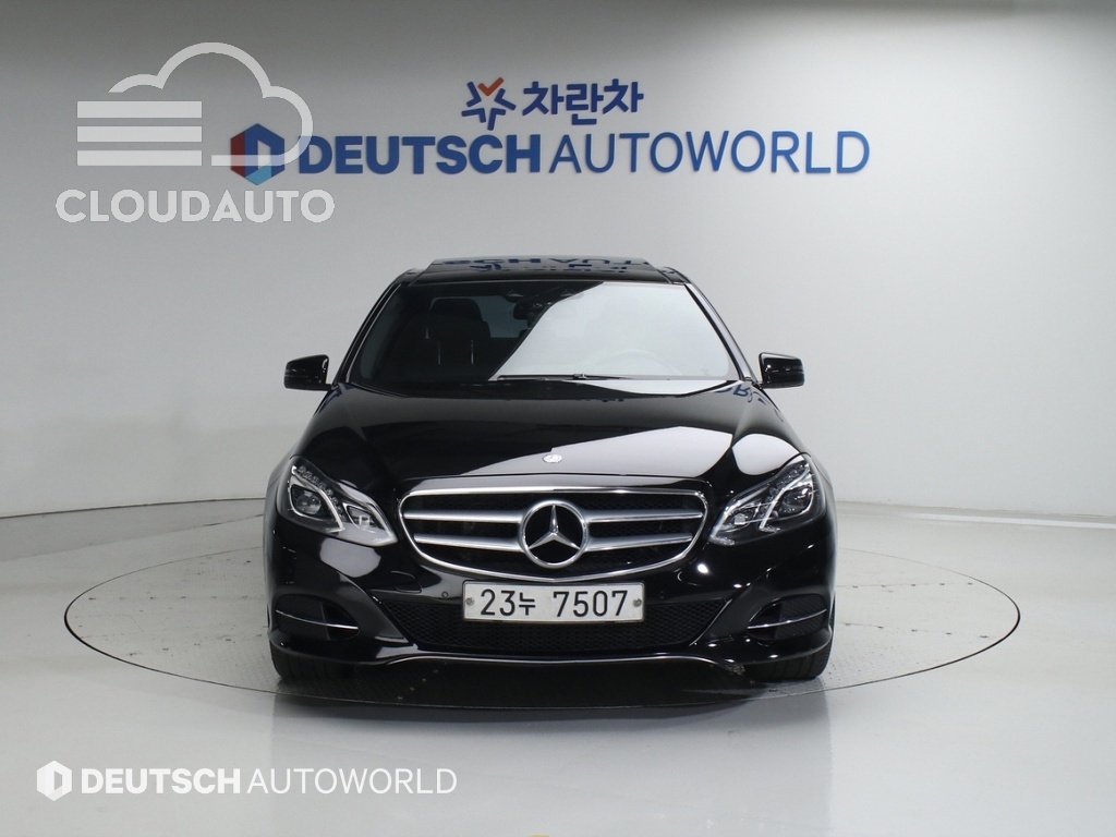2014 Mercedes-Benz E-Class E250 CDI 4MATIC - Image 3