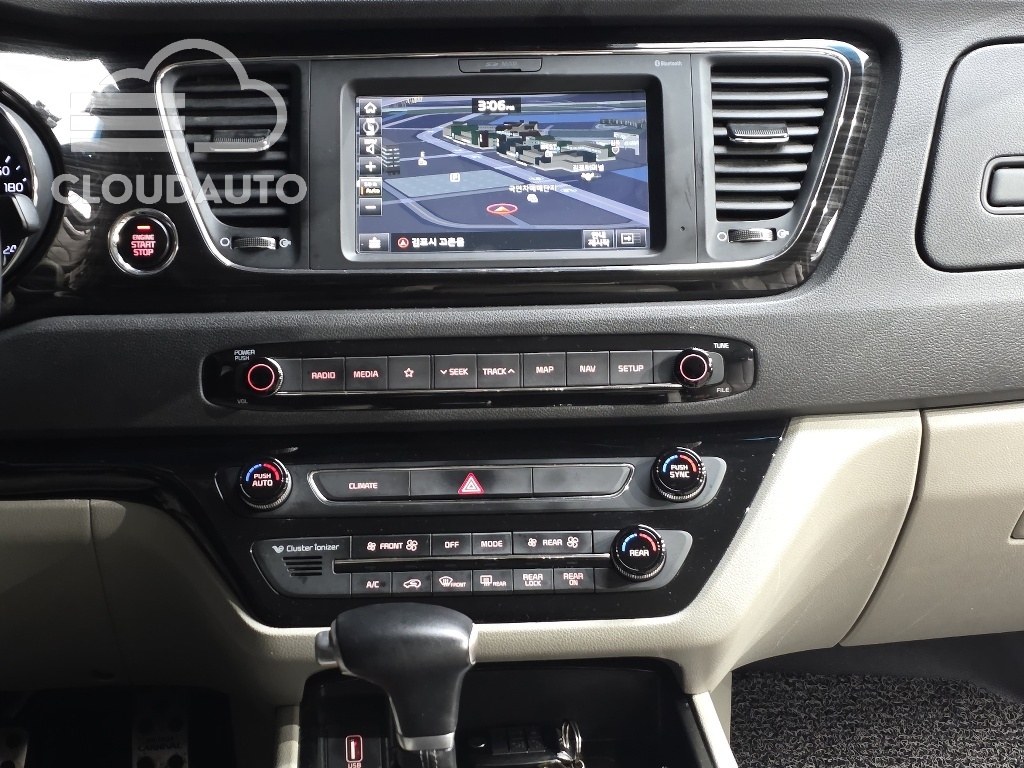 2019 Kia Carnival 9 Noblesse - Image 13
