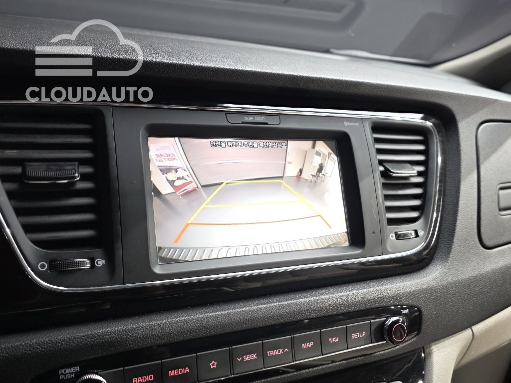2019 Kia Carnival 9 Noblesse - Image 14