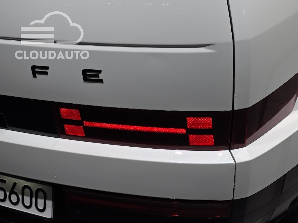 2024 Hyundai Santa Fe HEV 1.6 2WD - Image 23