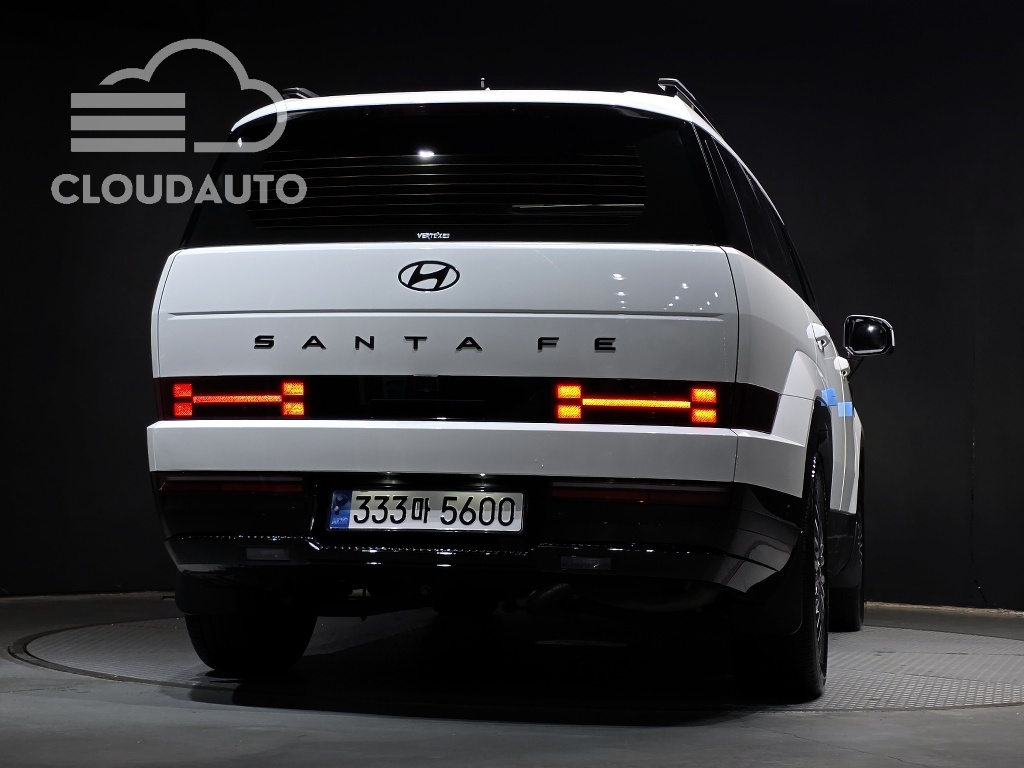 2024 Hyundai Santa Fe HEV 1.6 2WD - Image 4