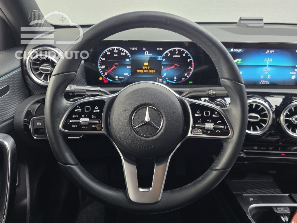 2021 Mercedes-Benz A-Class A220 Sedan - Image 13