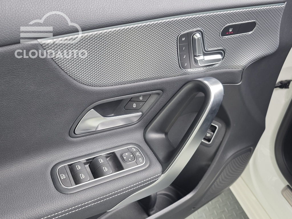 2021 Mercedes-Benz A-Class A220 Sedan - Image 19