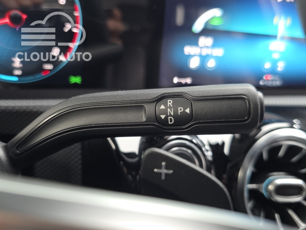 2021 Mercedes-Benz A-Class A220 Sedan - Image 9
