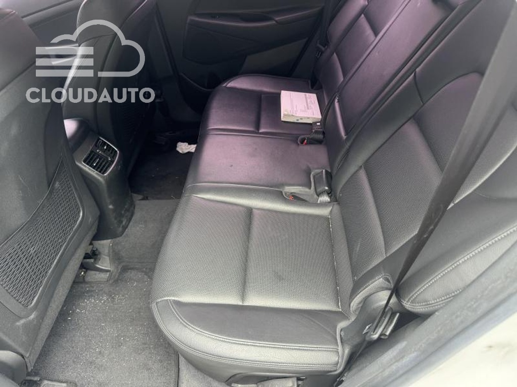 2016 Hyundai Tucson Diesel 2.0 2WD - Image 4