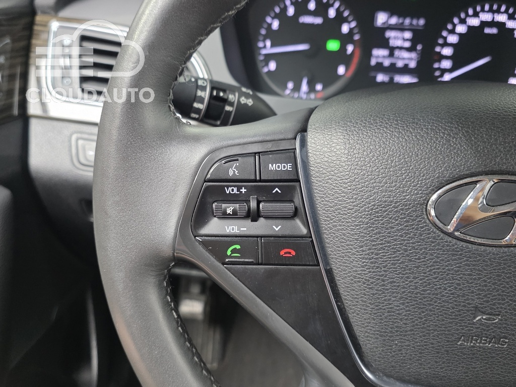 2016 Hyundai Sonata 2.0 Smart - Image 17