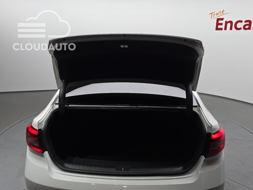 2016 Hyundai Sonata 2.0 Smart - Image 20