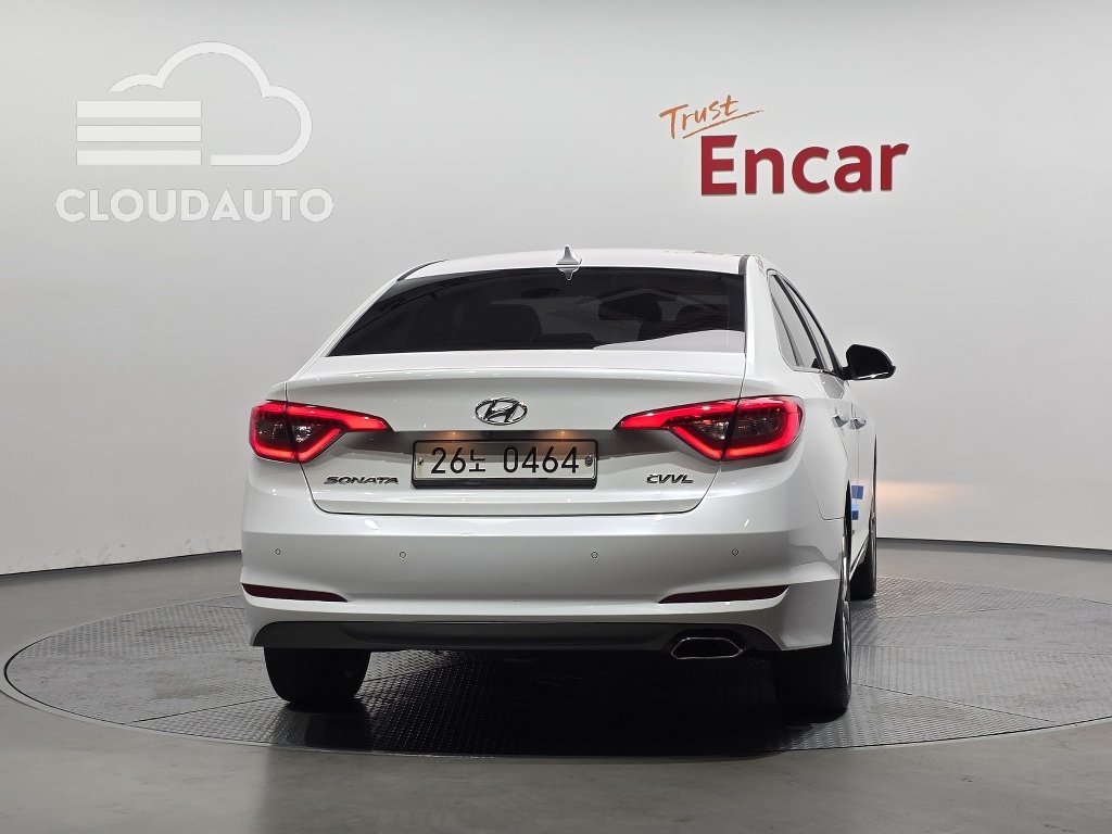 2016 Hyundai Sonata 2.0 Smart - Image 4
