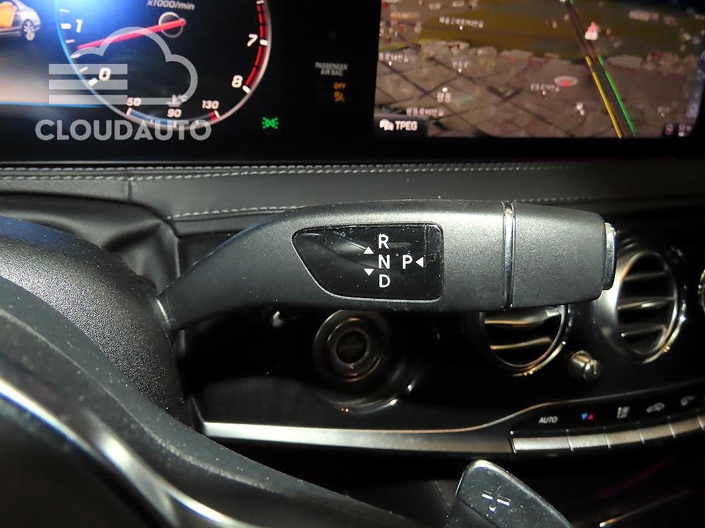 2020 Mercedes-Benz S-Class S450L 4MATIC - Image 12