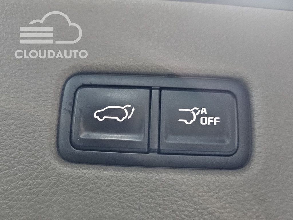 2023 Kia Carnival Gasoline 4 - Image 20