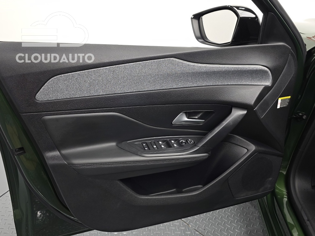 2023 Peugeot 308 1.5 BlueHDi - Image 24
