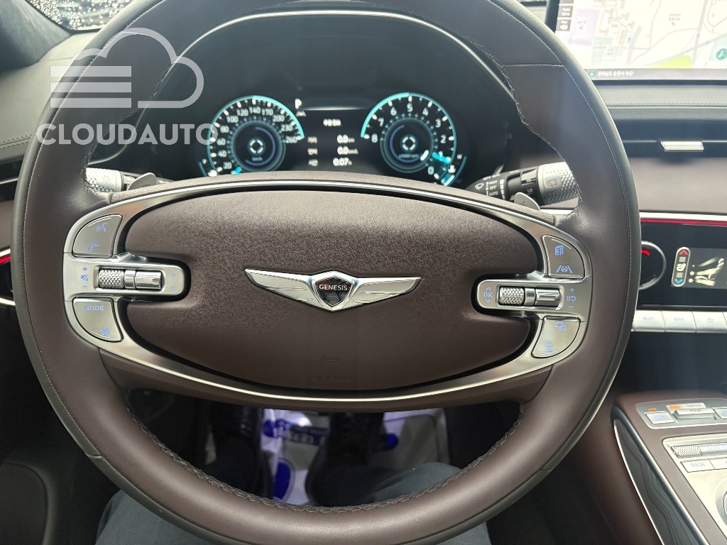 2024 Genesis GV70 2.5T Gasoline AWD - Image 2