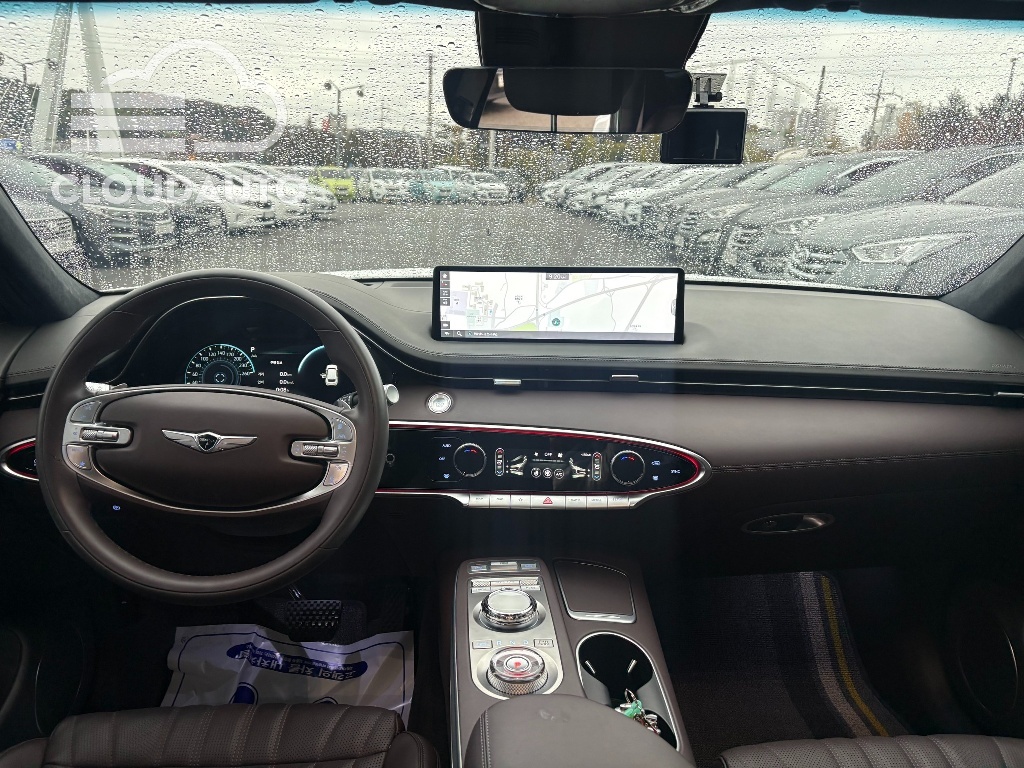 2024 Genesis GV70 2.5T Gasoline AWD - Image 6