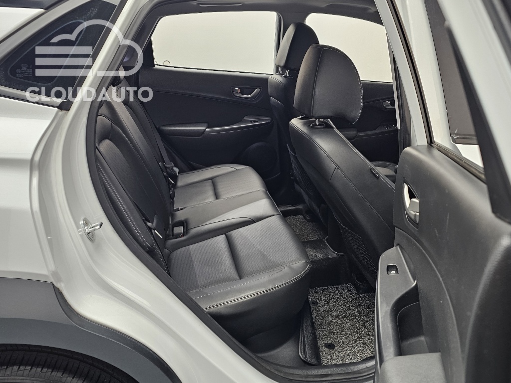 2018 Hyundai Kona 1.6 Turbo 2WD - Image 12