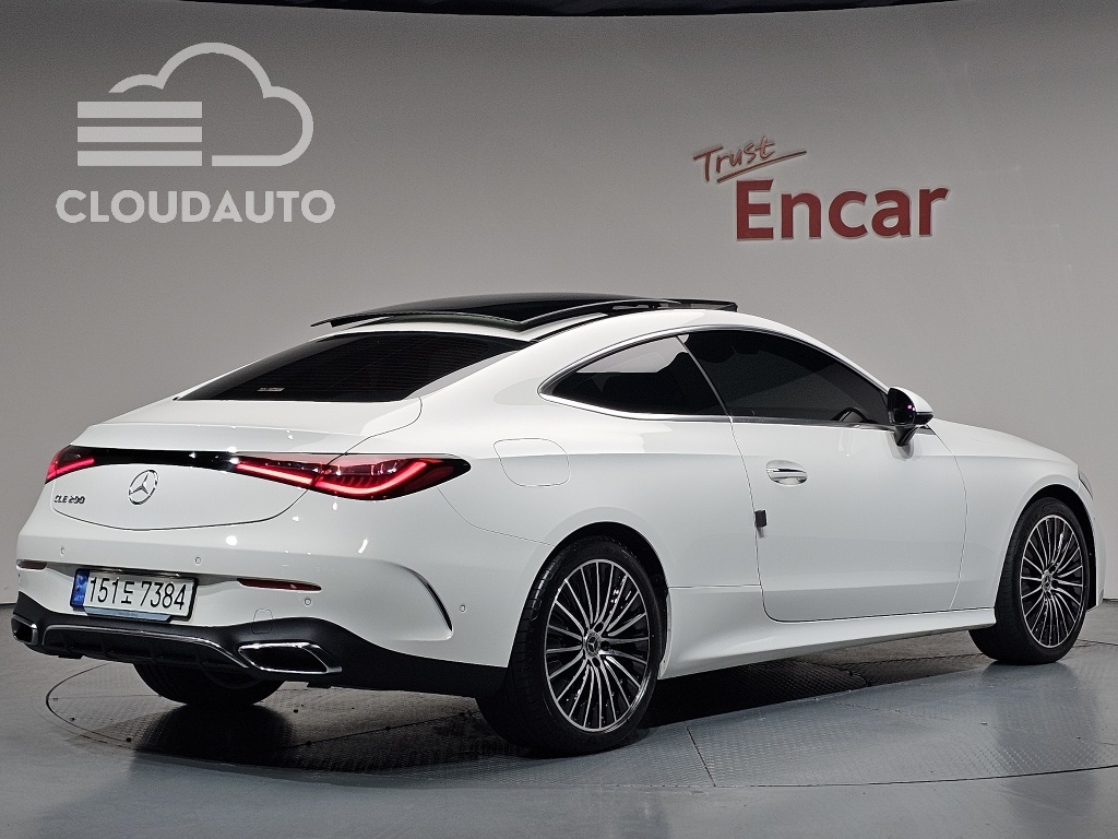 2024 Mercedes-Benz CLE CLE200 Coupe - Image 2
