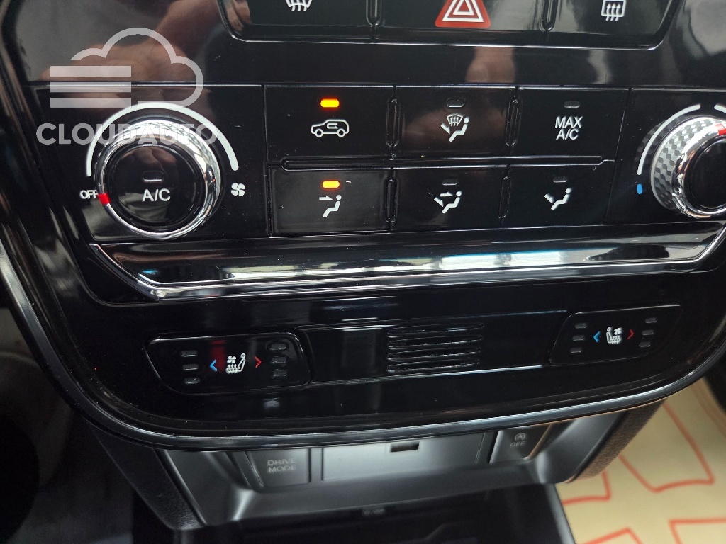 2022 SsangYong Tivoli Gasoline 1.5 2WD - Image 11