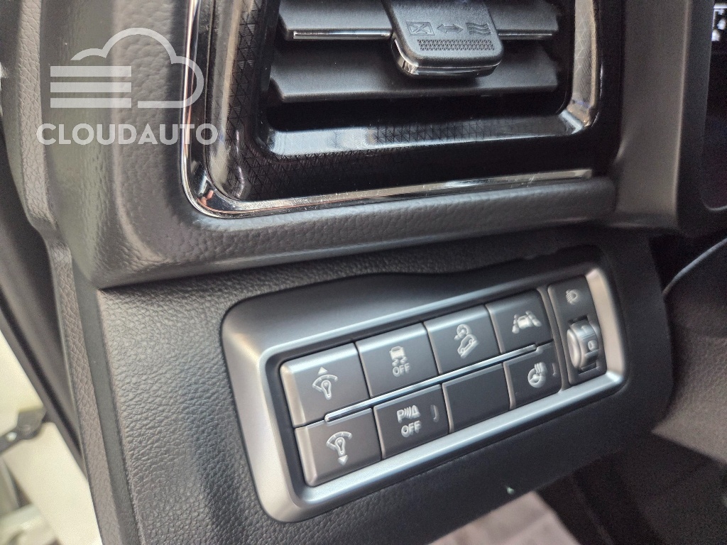 2022 SsangYong Tivoli Gasoline 1.5 2WD - Image 14