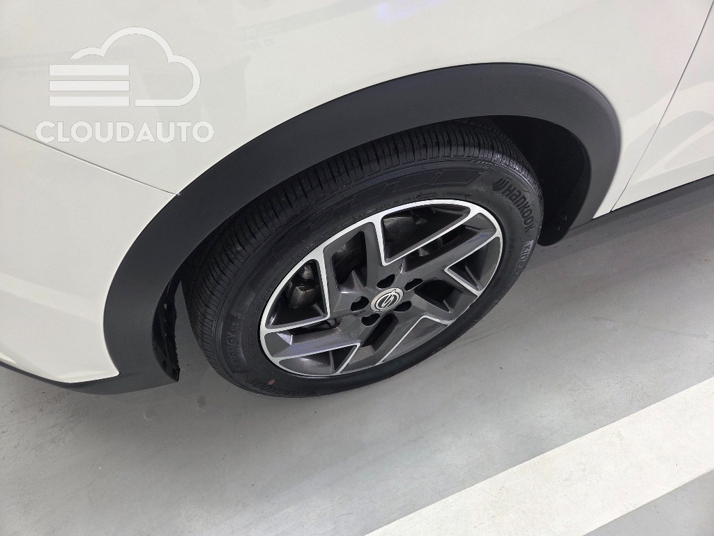 2022 SsangYong Tivoli Gasoline 1.5 2WD - Image 6