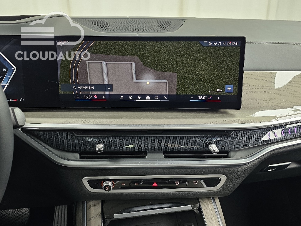 2024 BMW X7 xDrive 40i 6 - Image 14