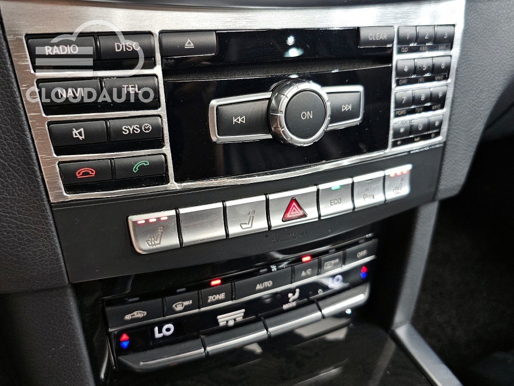 2014 Mercedes-Benz E-Class E220 CDI - Image 16