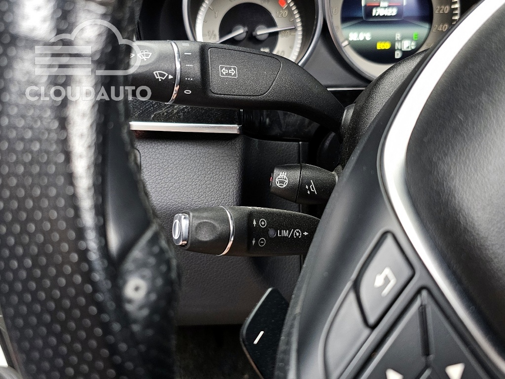 2014 Mercedes-Benz E-Class E220 CDI - Image 17