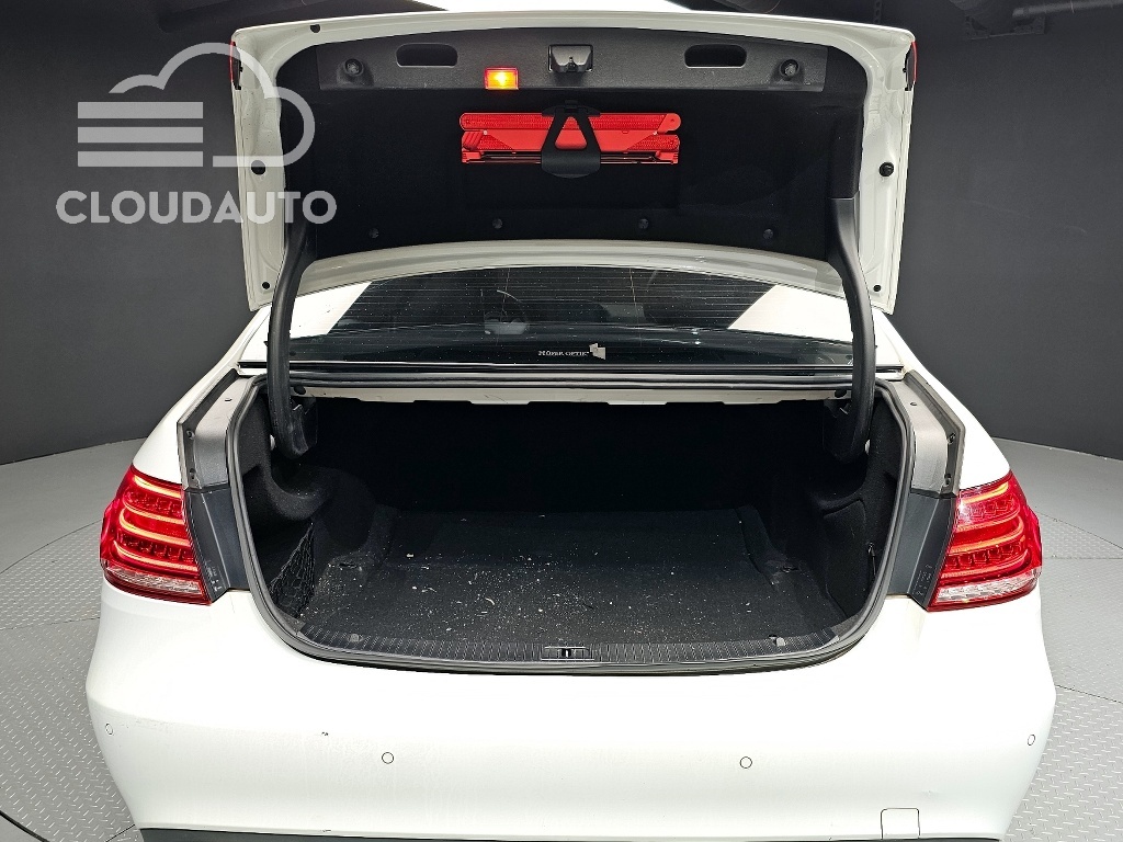 2014 Mercedes-Benz E-Class E220 CDI - Image 20
