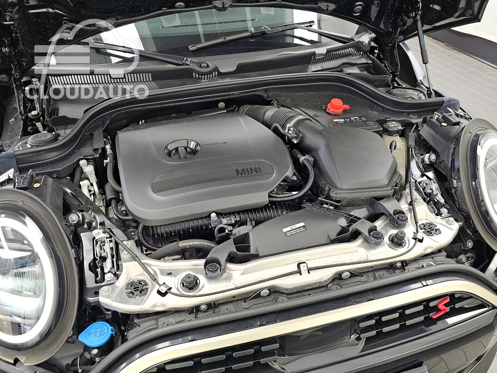 2025 MINI Cooper S 5Door - Image 6