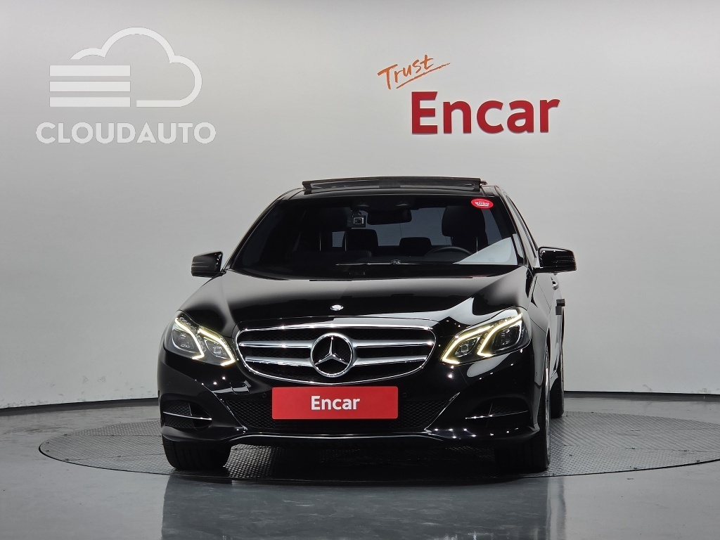 2014 Mercedes-Benz E-Class E250 CDI 4MATIC - Image 3