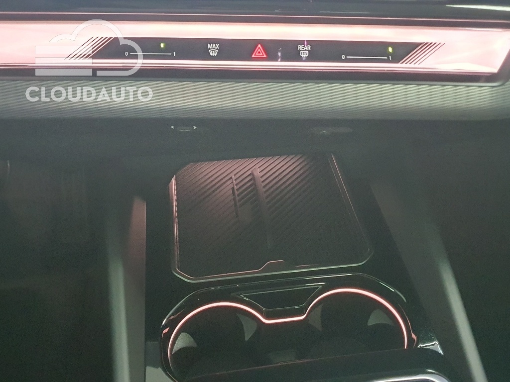 2025 BMW 5 Series 523d M Sports - Image 15