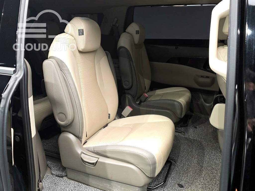 2025 Kia Carnival HEV 9 - Image 11