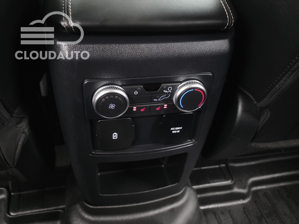 2021 Ford Explorer 3.0 PHEV - Image 19