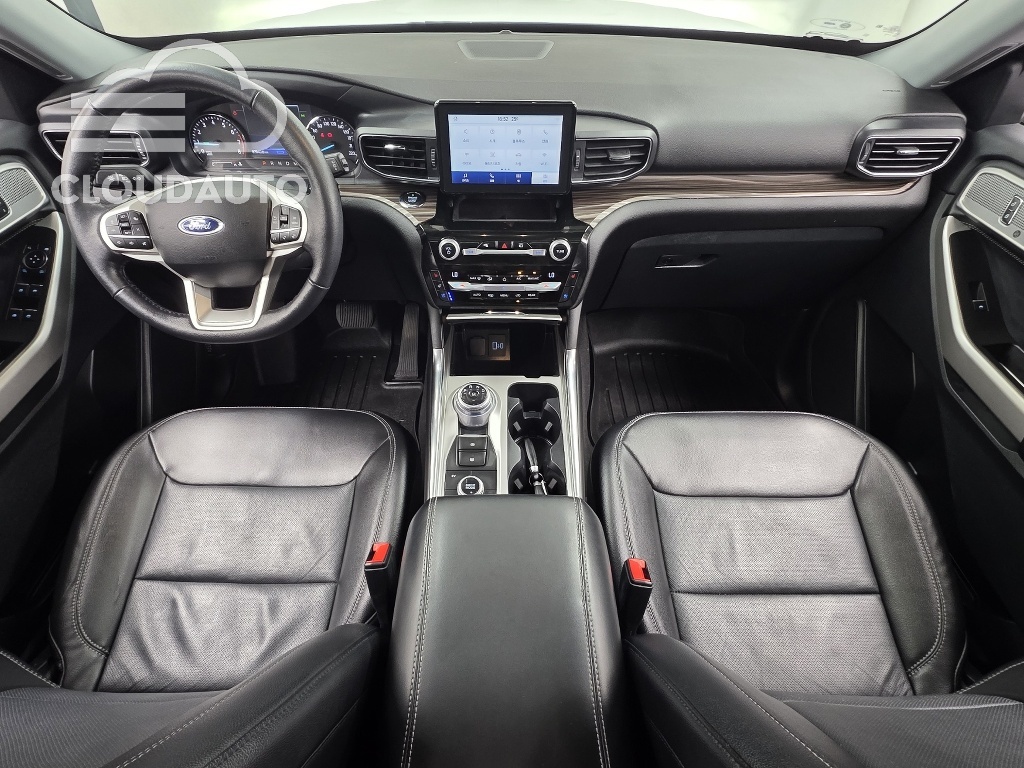 2021 Ford Explorer 3.0 PHEV - Image 7