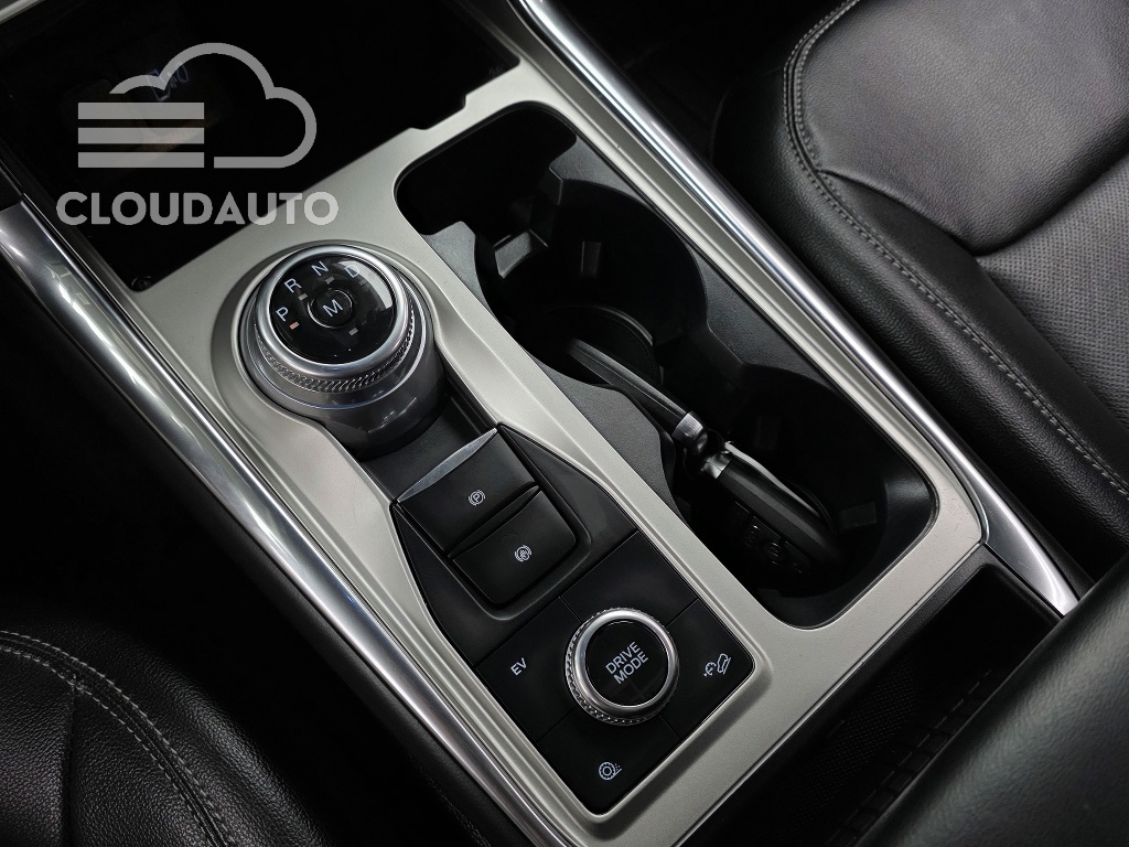 2021 Ford Explorer 3.0 PHEV - Image 9