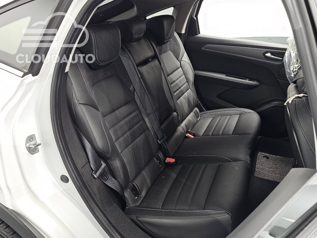 2022 Renault Arkana 1.3 TCe RE Signature - Image 10