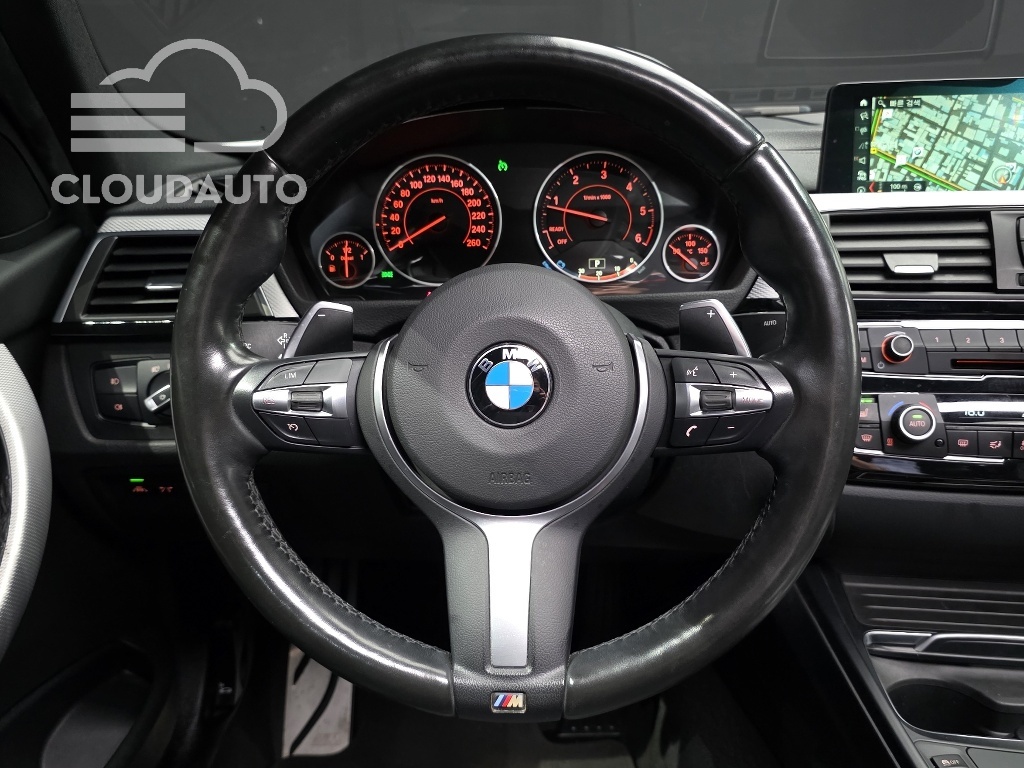 2018 BMW 3 Series 320d M Sports - Image 13