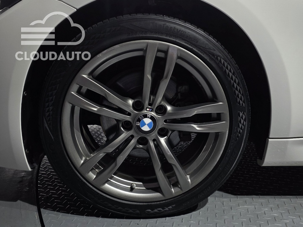 2018 BMW 3 Series 320d M Sports - Image 5