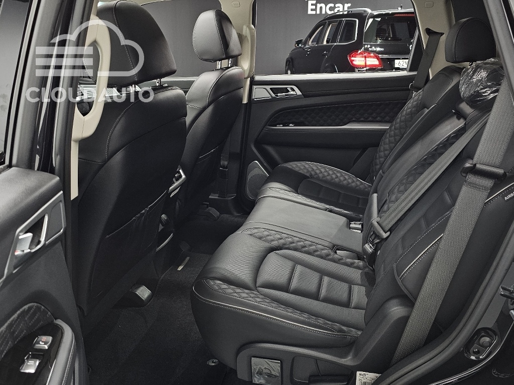 2023 SsangYong Rexton Diesel 2.2 4WD - Image 11