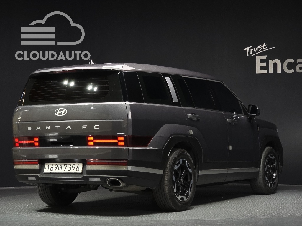 2024 Hyundai Santa Fe Gasoline 2.5T 4WD - Image 2