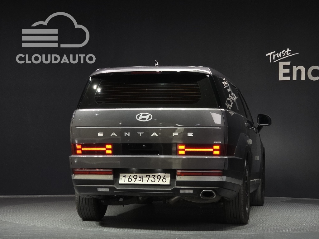 2024 Hyundai Santa Fe Gasoline 2.5T 4WD - Image 4