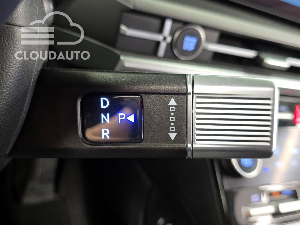2024 Hyundai Santa Fe Gasoline 2.5T 4WD - Image 9