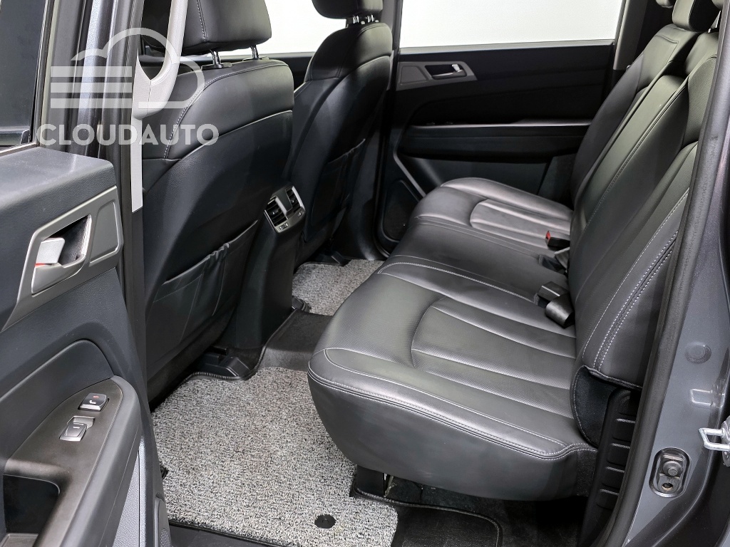 2019 SsangYong Rexton Sports Diesel 2.2 4WD - Image 12