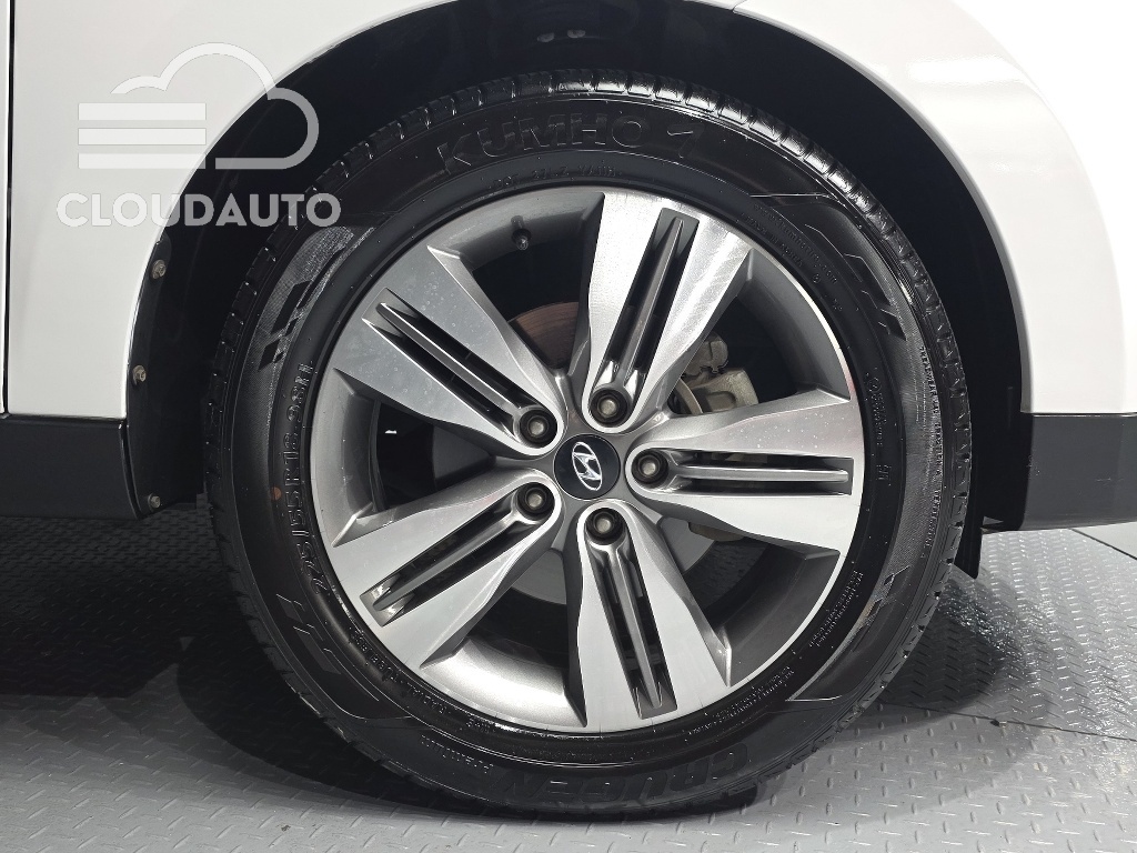 2014 Hyundai Tucson Diesel 2WD - Image 21