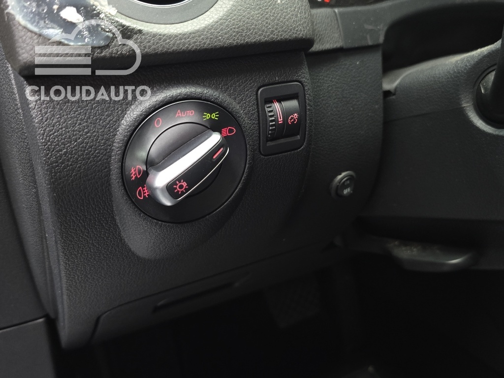 2015 Volkswagen Tiguan 2.0 TDI - Image 15
